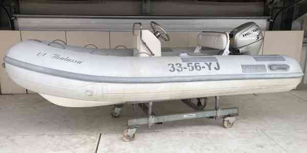 Caribe C12  Honda 20pk bj. 2005
